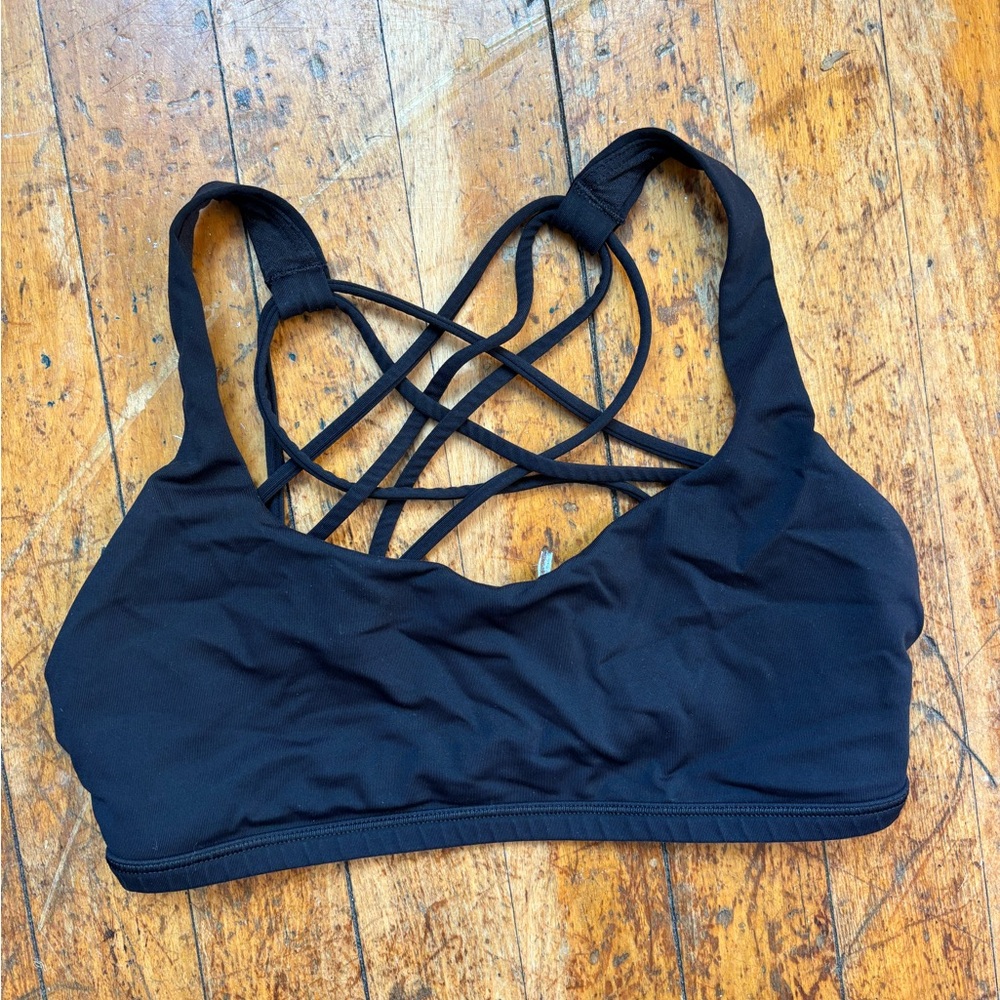 NOT FOR SALE Lululemon free to be bra in black